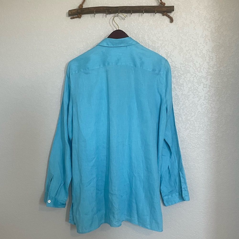 Turquoise button up shirt - Picture 3 of 4
